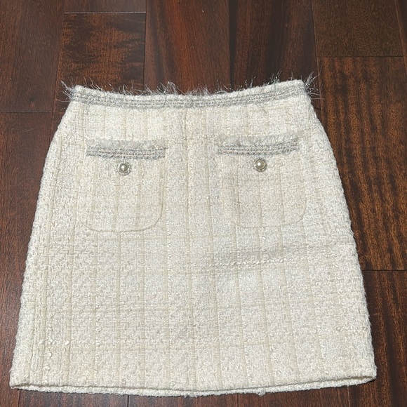 Beautiful Zara tweed shirkt - Picture 1 of 4